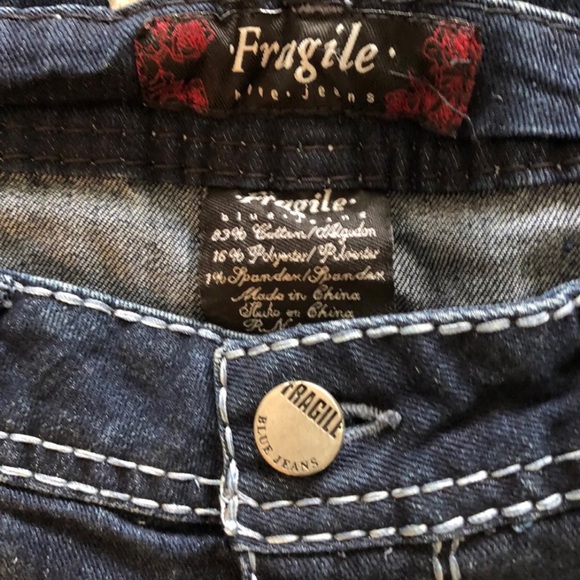 Fragile Juniors Skinny Blue Jeans Size 13 - Picture 3 of 4